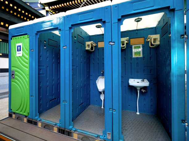 Best Portable restroom trailer rental  in Ceresco, NE
